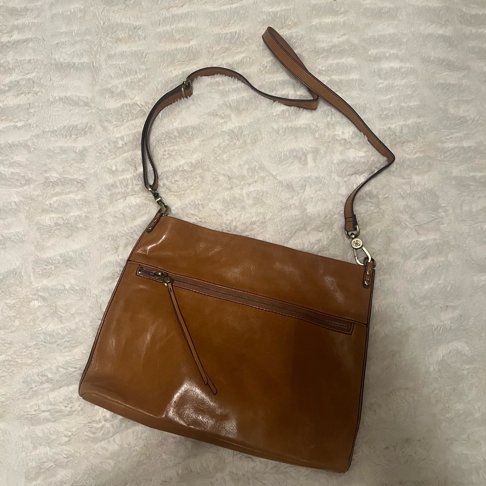 HOBO CROSS BODY BAG